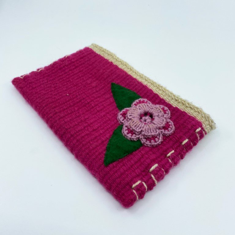 El Yapımı Gül Desenli Kilim Dokuma Kadın Cüzdan / Fuşya