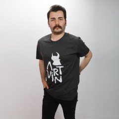 Artvin Logo Baskılı Bisiklet Yaka Tişört / Füme M Beden